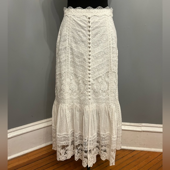 SALONI Skirt & Top in Ivory Lace, size 6 - Picture 10 of 16